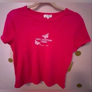 Riley & James crop top size xl that looks like medium or large magenta color